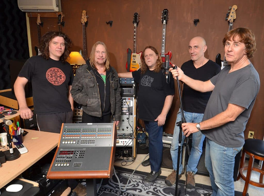 Gov’t Mule Picks TELEFUNKEN for New Double LP “Shout!”