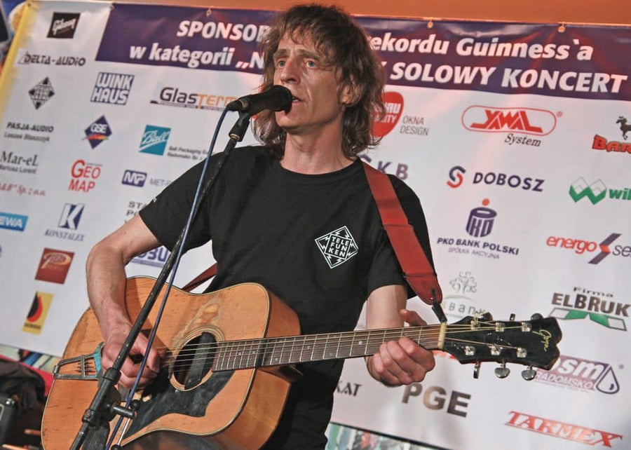 Alex Carlin Sets New Guinness World Record With TELEFUNKEN