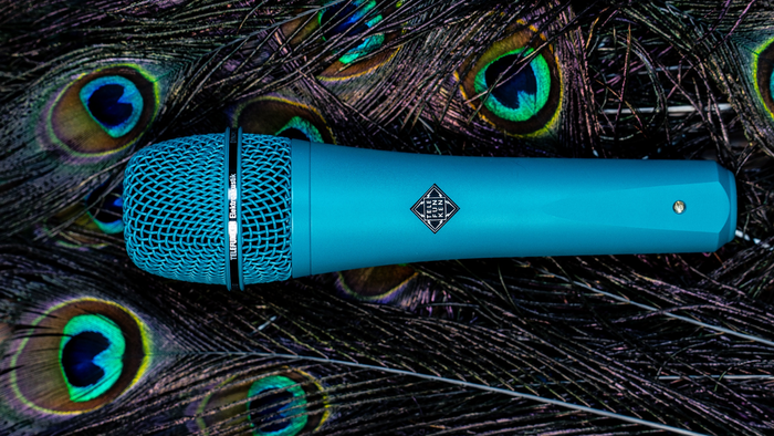 M80 turquoise peacock
