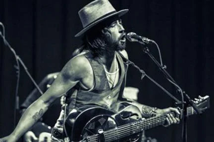 Jackie Greene - "Don't Let The Devil Take Your Mind"
