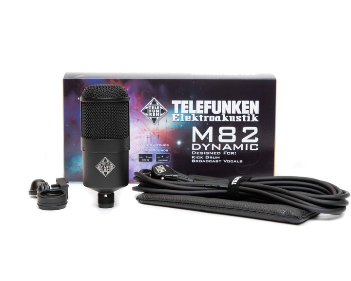 M82