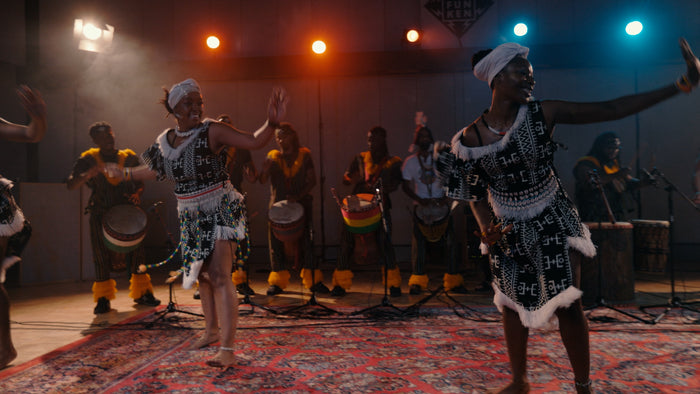 A band performing on the soundstage
